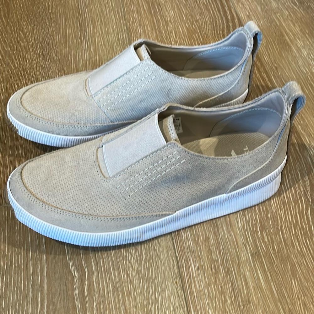 Sorel women’s slip on casual shoes, size 9